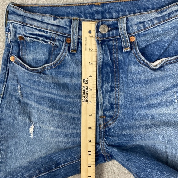 Levi’s 501 skinny button fly size 26 XX premium line leather tag chic modern - Picture 12 of 14